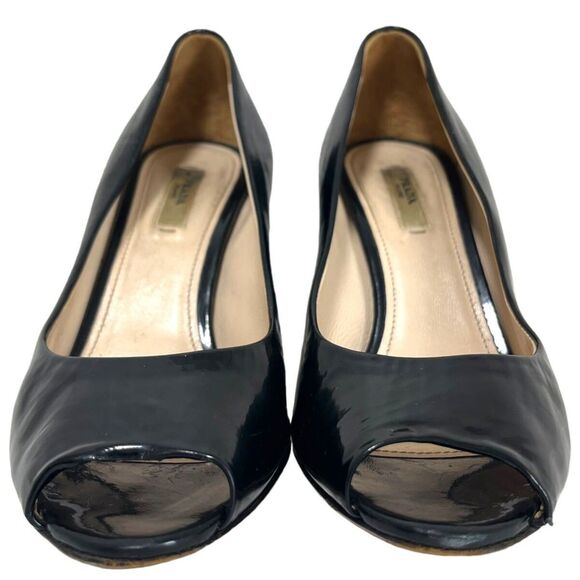 Prada Black Patent Leather Peep Toe 3" Lucite Block Heels, EU Size 37 or US 6.5 - Picture 3 of 12